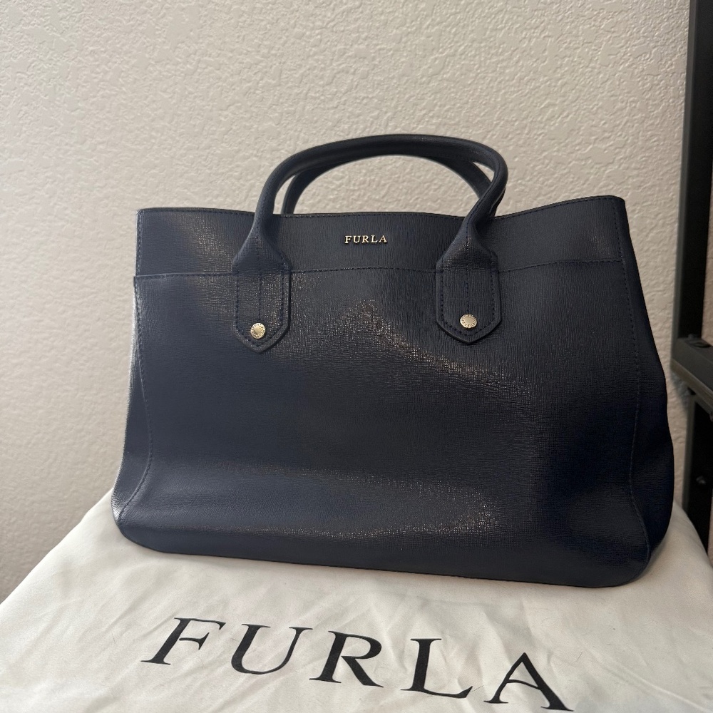 Furla tote bag with crossbody strap